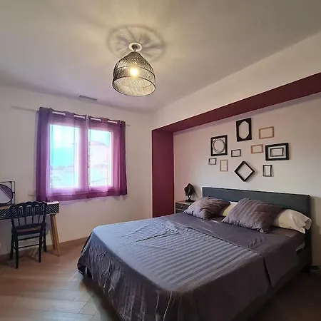 Logement Entier, 200m Plage, Clim, Pmr *
