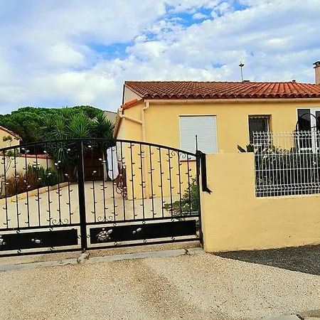 Dom wakacyjny Logement Entier, 200m Plage, Clim, Pmr Saint-Cyprien (Pyrenees-Orientales)